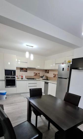 Casă de vânzare P+1/ Comuna Brazii /Sat Brazii de Jos/ Aeroport Otopeni 30 min - 15