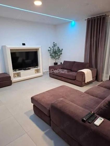 Apartament UNIVERSITATE mobilat si utilat Lux + centrala proprie Apartament UNIVERSITATE mobilat si utilat Lux + centrala proprie