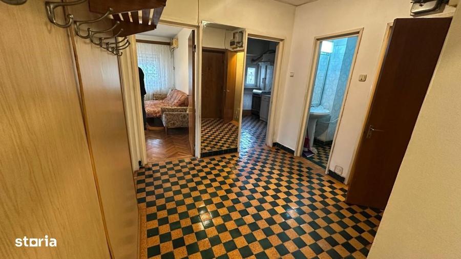 Bd. Ion Mihalache, Apartament 3 camere decomandat - 70 mp - etaj 2/4 - 18