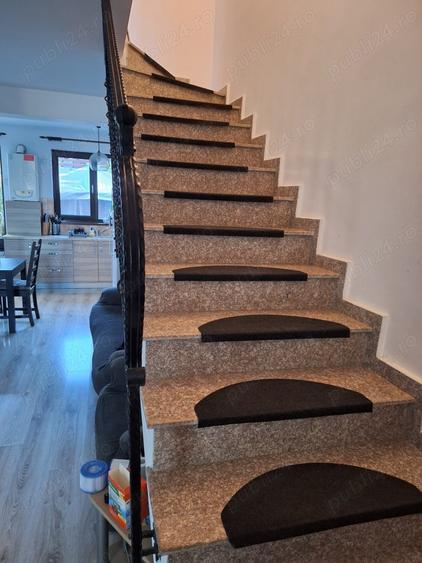 Vila in duplex Tunari - 9