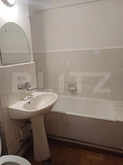 Apartament cu 2 camere, 58 mp, zona Centrala - 4