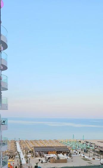 Apartament 2 camere Sea on Mamaia Nord pe plaja parcare inclusa termen lung - 3