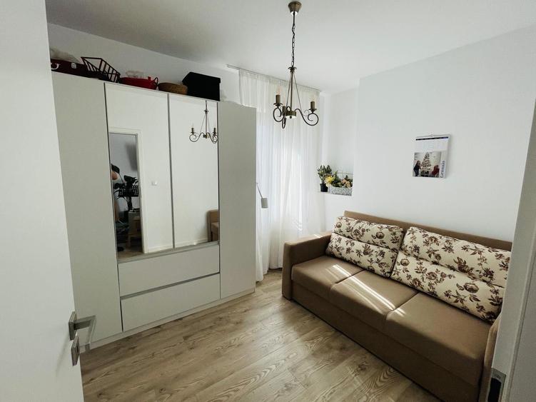 Inchiriez apartament 3 camere Torontal - 7