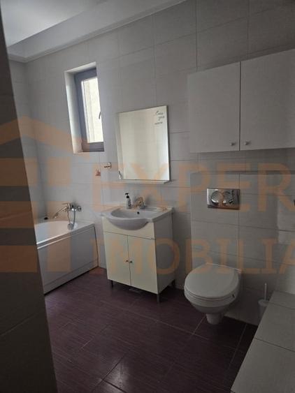 Apartament 2 camere  de inchiriat - zona Tomis Nord Constanta - 4