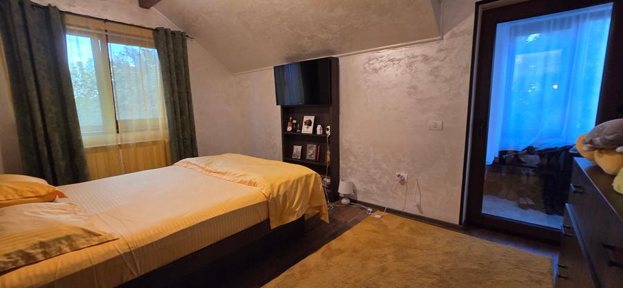 Moreni , Dambovita , vanzare proprietate -casa si teren - 6