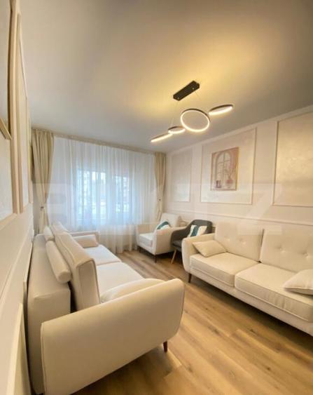 Apartament cu 4 camere, decomandat, pe Calea Bucure?ti - 2
