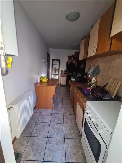 Apartament 2 camere decomandat intrare Racadau- Carpatilor - 7