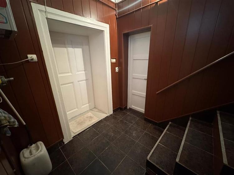 Apartament 3 camere la casa zona Centrala - 12