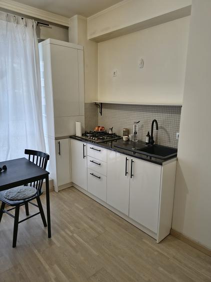 Apartament cu 2 camere decomandat în Aviației