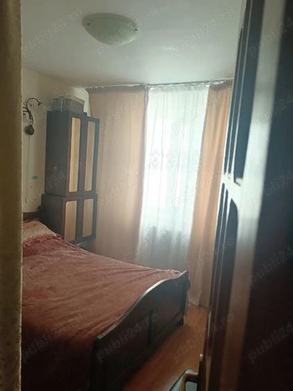 vand apartament, etaj 1,zona centrala - 1