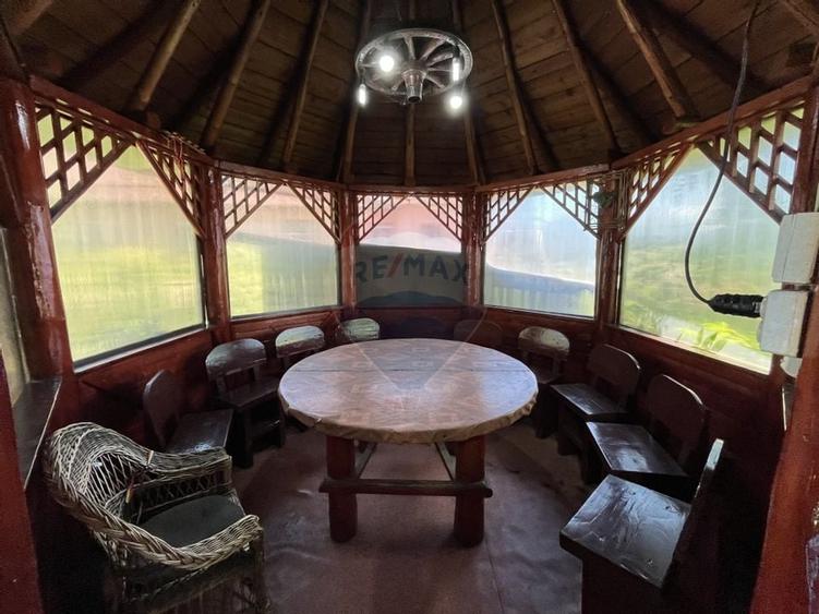 Pensiune de vanzare in varf de munte la Ciocanu - langa Sirnea - 22