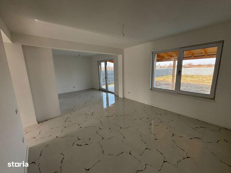 Vila moderna cu teren generos in Corbeanca langa Paradisul Verde - 10