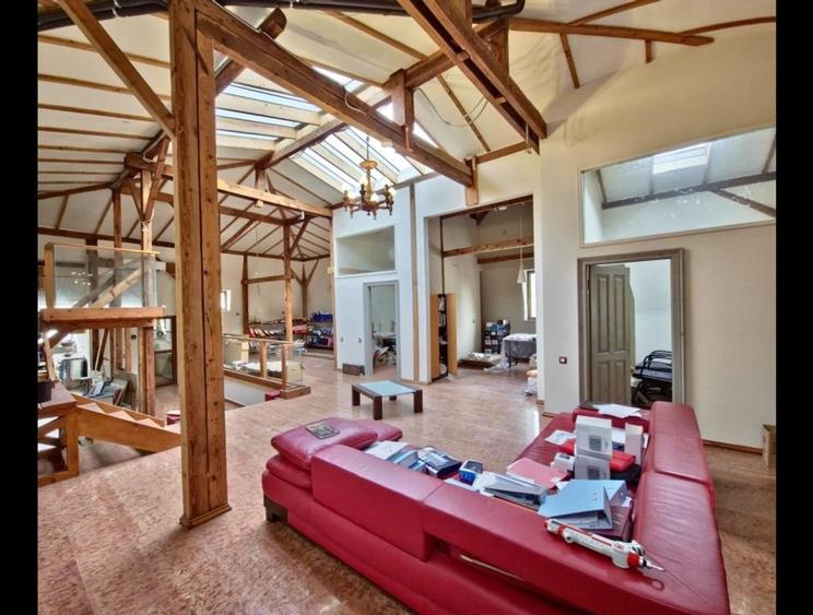 Vila cu arhitectura , 1000mp, 685 mp teren - 14