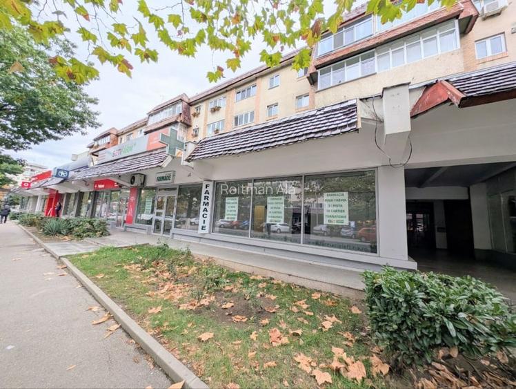 Spatiul Comercial Central Campina Spatiul Comercial Central Campina