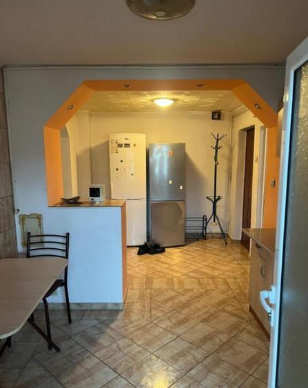 Apartament cu 3 camere, 70 mp, Bal? zona Jiu - 9