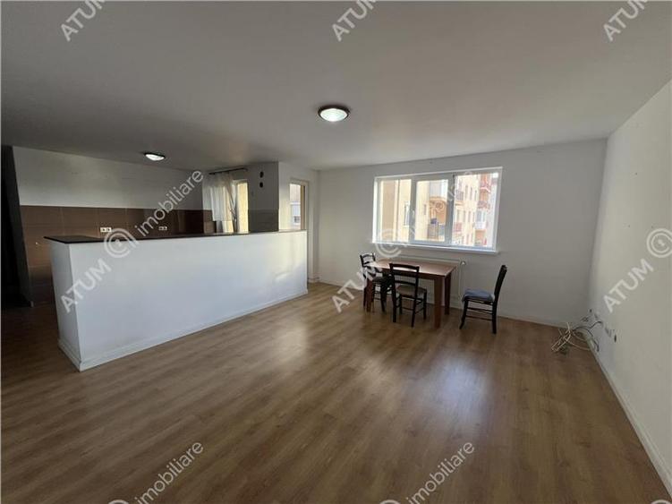 Apartament de 3 camere cu 2 balcoane etaj 2 situat in zona Rahovei - 1