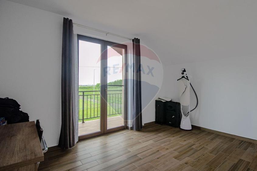 Casa Individuala - 330.000€ - 0% Comision - zona Simfoniei - 13