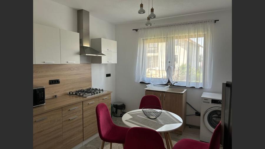 Casă frumoasă 4 camere, Strada Ana Ipatescu, Tg-Jiu - 5