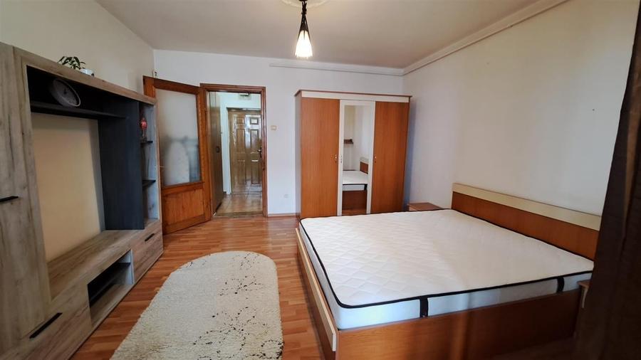 Garsoniera mobilata si utilata zona Calea Bucuresti - 1