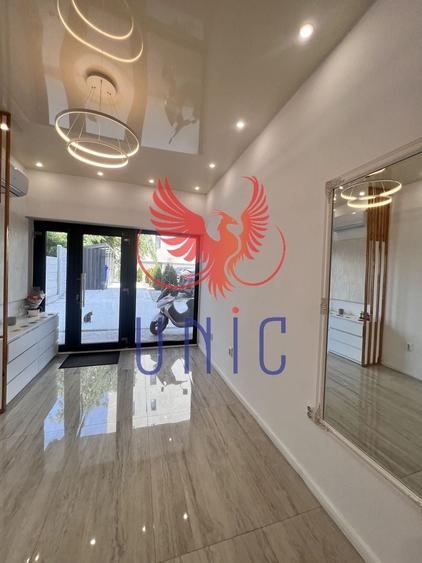 Camera cu baie, parter - 12