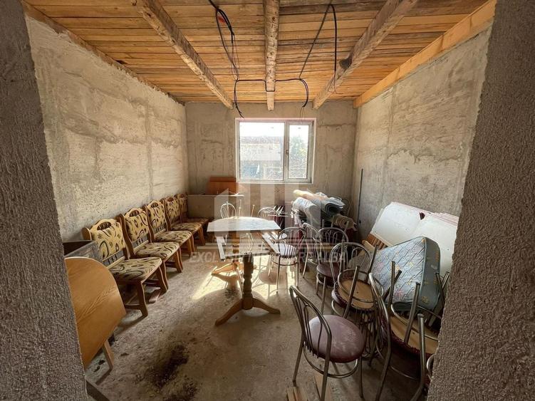 Casa individuala | De renovat | 150 mp | 370 mp teren | Lipoveni - 1