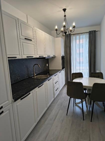 Închiriez apartament doua camere Prima Universității  - 6