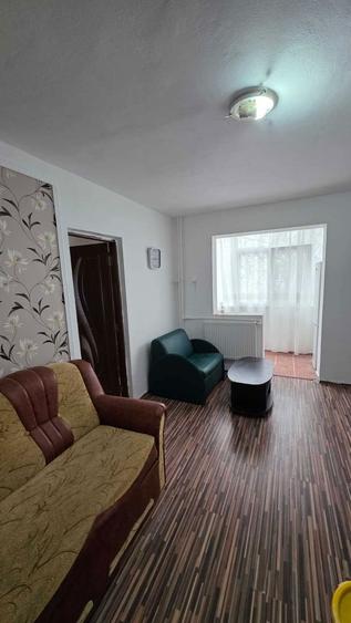 Apartament 2 camere de inchiriat etaj 2/4, craiovita noua - 4