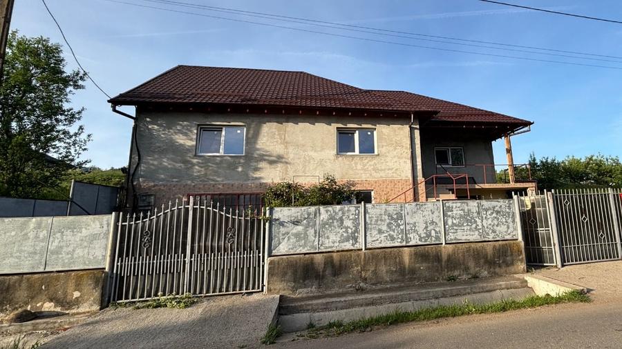 Casa de vanzare 150 mp suprafata utila +80 mp curte  - 11