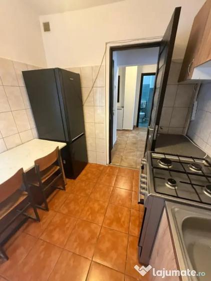 Apartament 2 camere decomandat, 50 mp, Bld Carol, zona Garii - 2