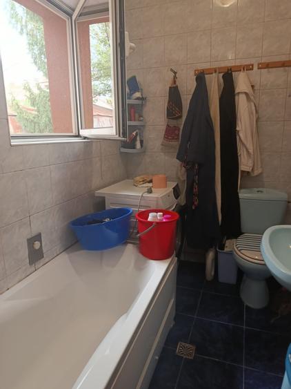 3 Camere de Vinzare - 9