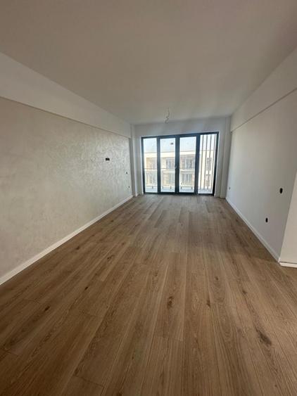 Apartament cu 2 camere nedecomandat în Unirii