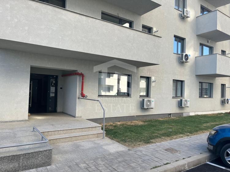Garsonieră decomandată, mobilată în Uverturii