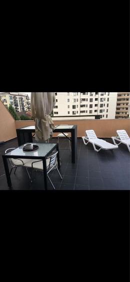 Apartament cu 2 camere decomandat în Bratia din Deal