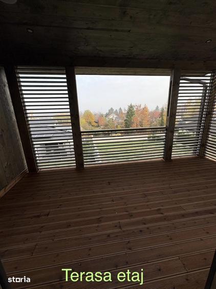 Casă cu 5 camere cu Teren 320 Mp în Traian