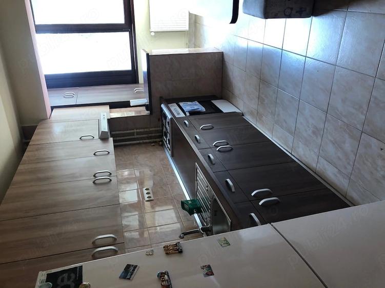 Apartament cu 3 camere semidecomandat în Gheorgheni