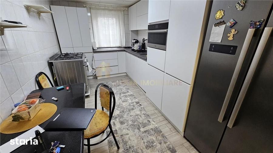 Apartament cu 4 camere decomandat în Mănăștur