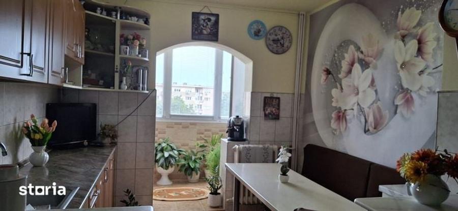 Apartament cu 2 camere decomandat în Alfa