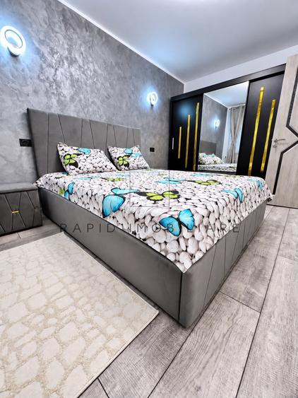 Apartament cu 3 camere decomandat în Micro 13