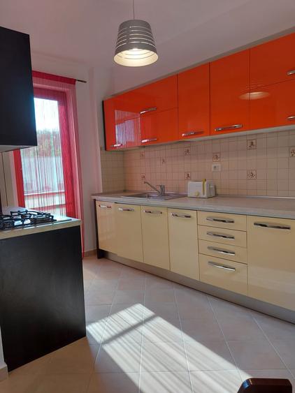 Apartament cu 4 camere decomandat în Iancu Nicolae