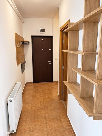 Apartament cu 3 camere decomandat în Florești