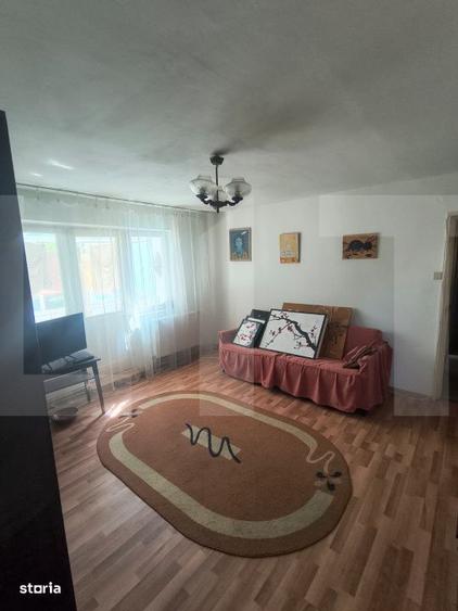 Apartament cu 3 camere semidecomandat în Central