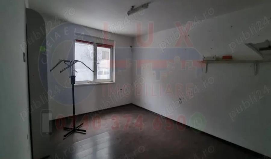 Spațiu comercial, de 75 mp, în Babadag
