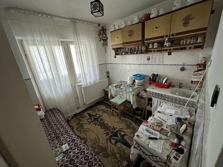 Apartament cu 2 camere decomandat în Burdujeni