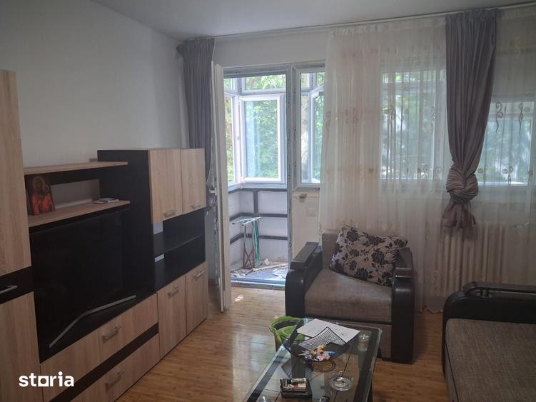Apartament cu 2 camere decomandat în Giurgiului