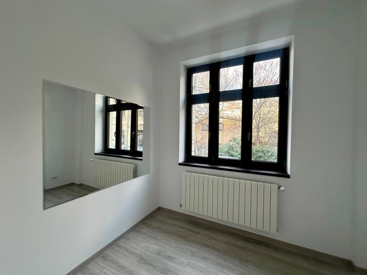 Pta Victoriei - Grigore Alexandrescu - Spatiu birouri 100 mp - in vila -centrala - 4