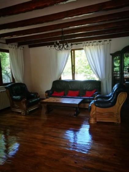 Casa cu piscină  - 8