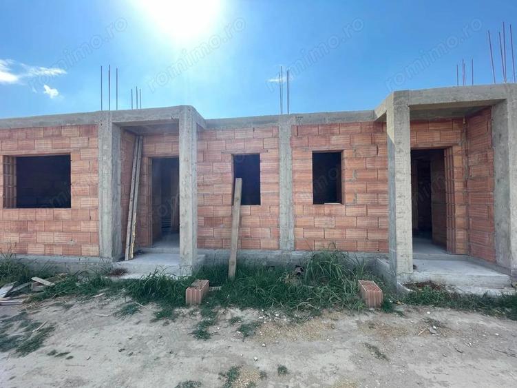 Duplex cu 4 camere-97mp |Mo?ni?a Veche| - 1