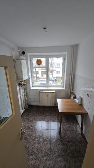 PROPRIETAR | 3 Camere Micro 17 | Etaj 1 | Str. Barboși | B2 - 14