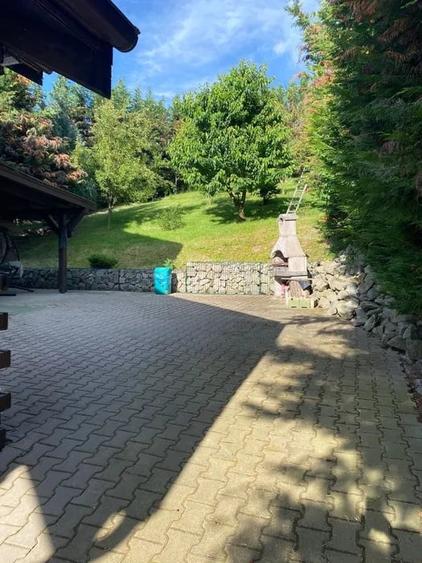 Casa cu 4 camere, 2 terase, 250 mp utili si teren de 1000 mp, zona Faget - 2