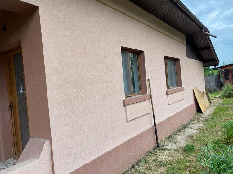 Vind casa , curte , anexe - 1